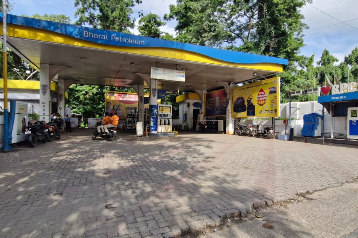 jamshedpur petrol pump bandh