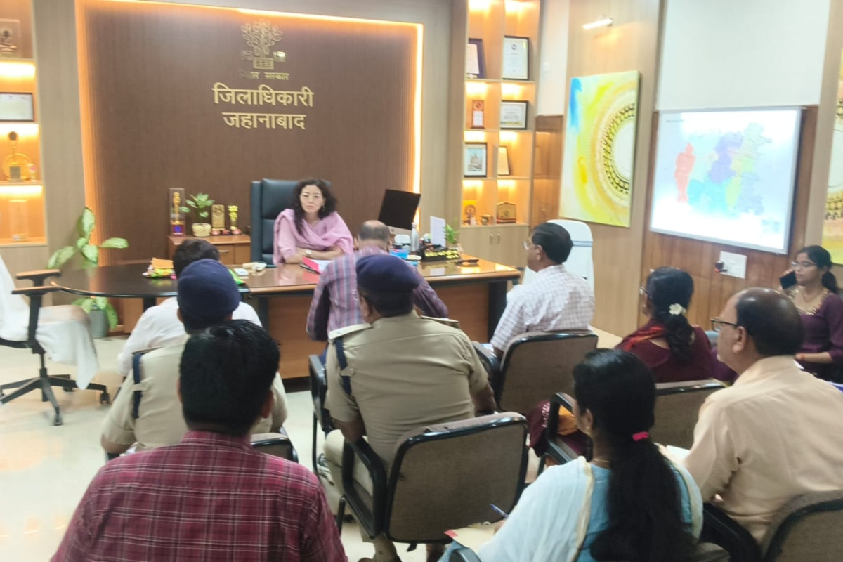 जहानाबाद में पेयजल संकट पर डीएम सख्त, बंद चापाकलों की तत्काल मरम्मत का दिया आदेश