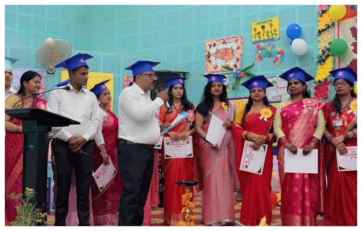 कबाड़ से जुगाड़ थीम पर सजा शिक्षक सम्मान समारोह, 101 शिक्षक हुए सम्मानित