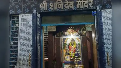 आस्था का केंद्र बेकापुर मयूर चौक शनि मंदिर, शनिवार को उमड़ती है श्रद्धालुओं की भारी भीड़