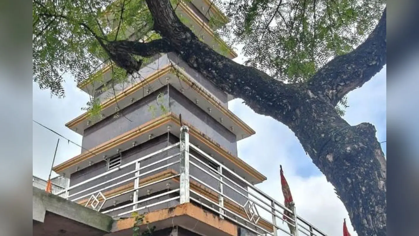पूर्णिया में 100 साल से श्रद्धा का केंद्र है जलेश्वरनाथ महादेव मंदिर, सावन में उमड़ती है भक्तों की भीड़