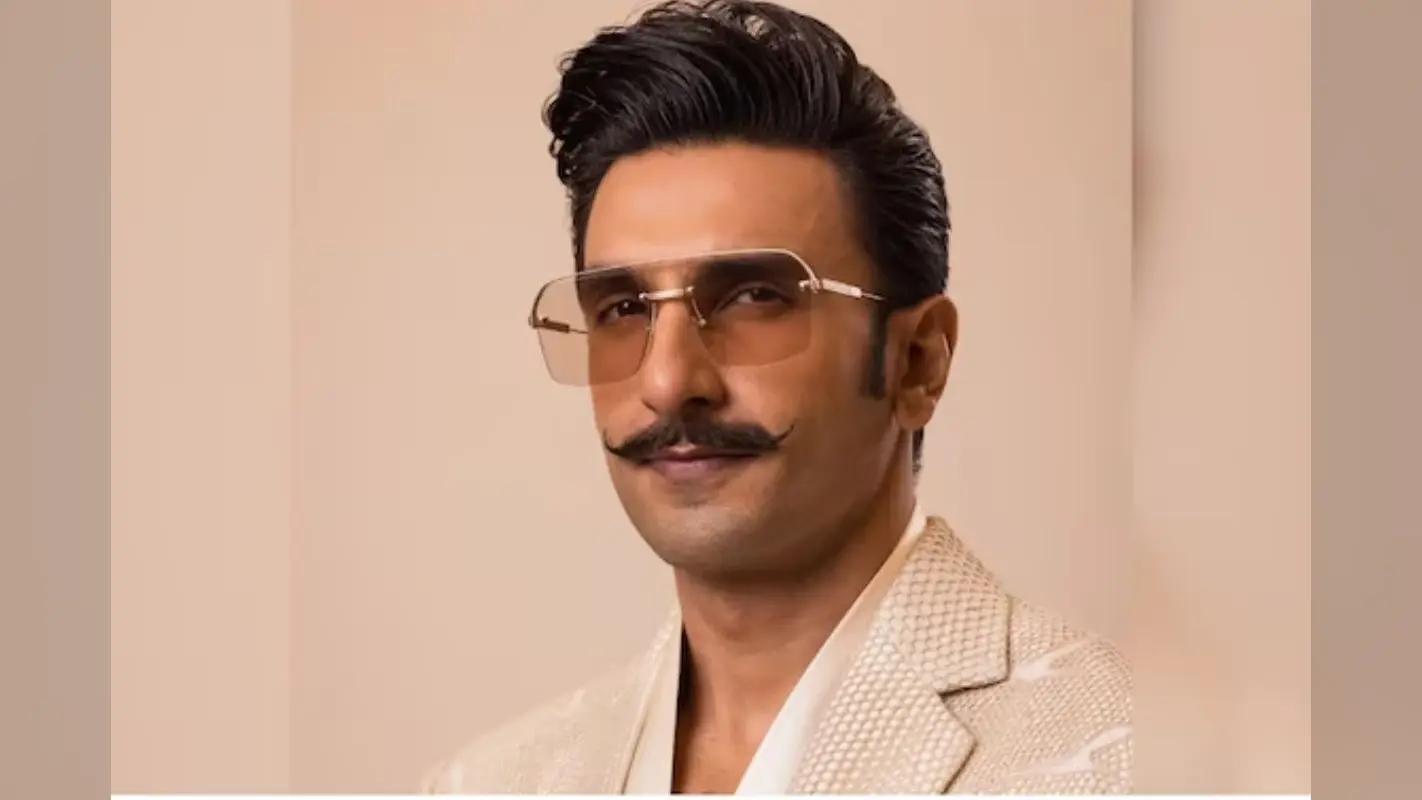 Ranveer Singh Birthday Special: थिएटर्स में पैसों की बारिश और पर्सनल लाइफ में डबल खुशी, जानें रणवीर सिंह के लिए क्यों सबसे लकी रहा यह साल