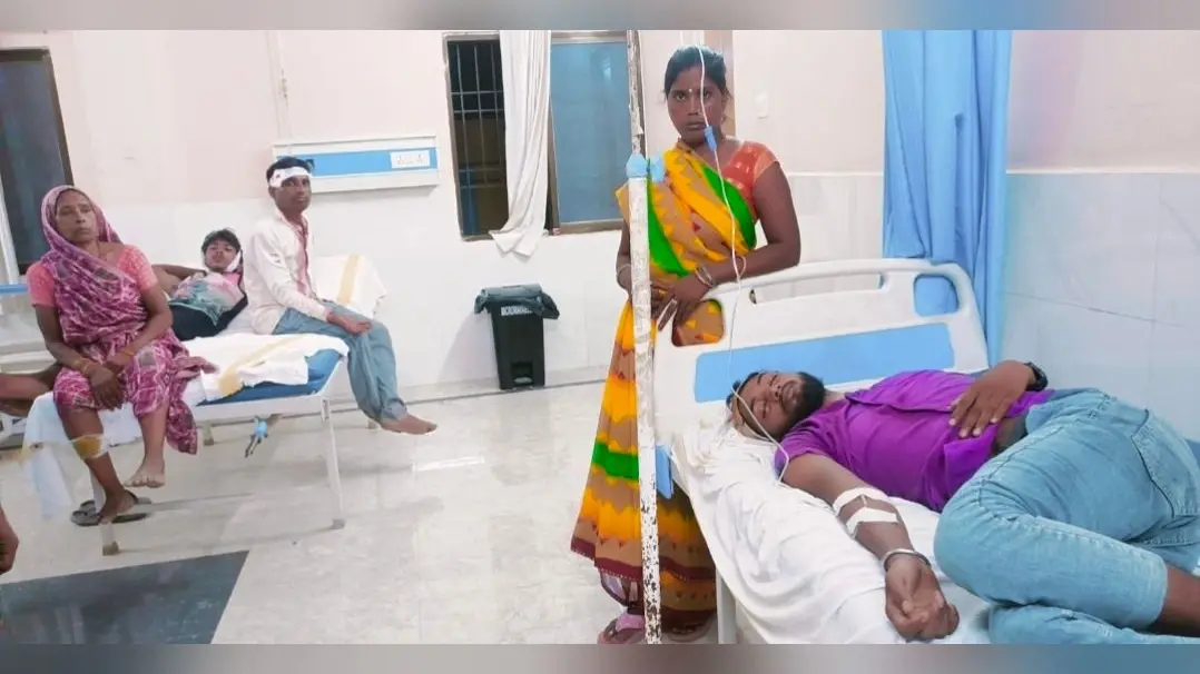 कैमूर: नहर में नहाने को लेकर दो गांवों में झड़प, लाठी-डंडे और ईट-पत्थर चले, 18 घायल, 16 गिरफ्तार