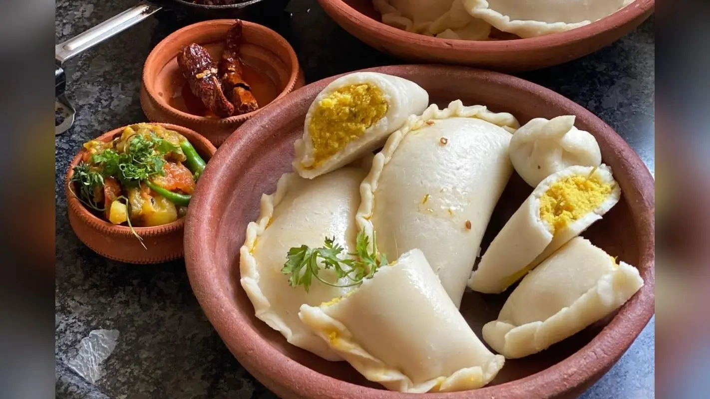 Dal Pitha Recipe: पहली बाइट में ही दिल जीत लेगा बिहार का दाल पीठा, नोट करें सबसे आसान रेसिपी