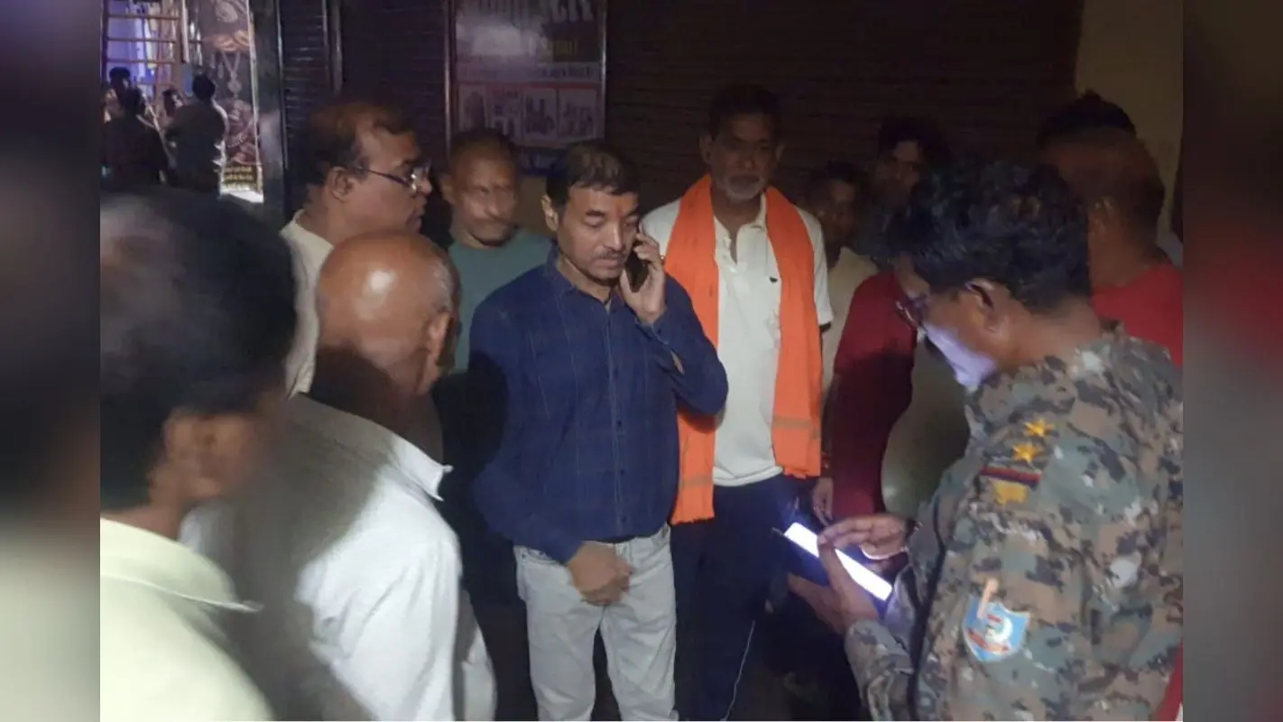 बोकारो के जैनामोड़ में जेवर दुकानदार पर हमला, बदमाशों ने पिस्तौल सटाकर पैसे से भरा बैग लूटा