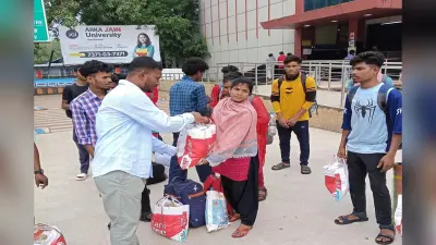 तमिलनाडु गैस रिसाव घटना के बाद सकुशल लौटे पश्चिमी सिंहभूम के 14 श्रमिक, चक्रधरपुर में स्वागत