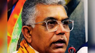 अभी अंडे बरस रहे थे, अब ईंटें चलेंगी, 2,000 से ज्यादा फरार पंचायत प्रधानों को मंत्री दिलीप घोष की चेतावनी