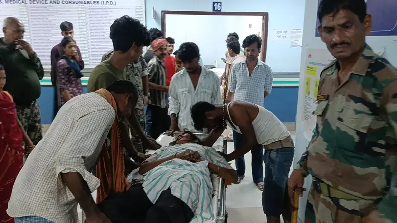 गोपालगंज में सड़क हादसा, रोपनी कर घर लौट रही युवती की ट्रक की टक्कर से मौत