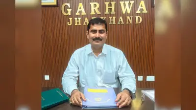 गढ़वा में मतदाता सूची पुनरीक्षण कार्य में लापरवाही, सुपरवाइजर से 24 घंटे में मांगा स्पष्टीकरण