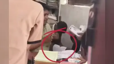 गया जी : टीसी देने के नाम पर अवैध वसूली का आरोप, वीडियो हुआ वायरल, जांच में जुटा स्कूल प्रशासन