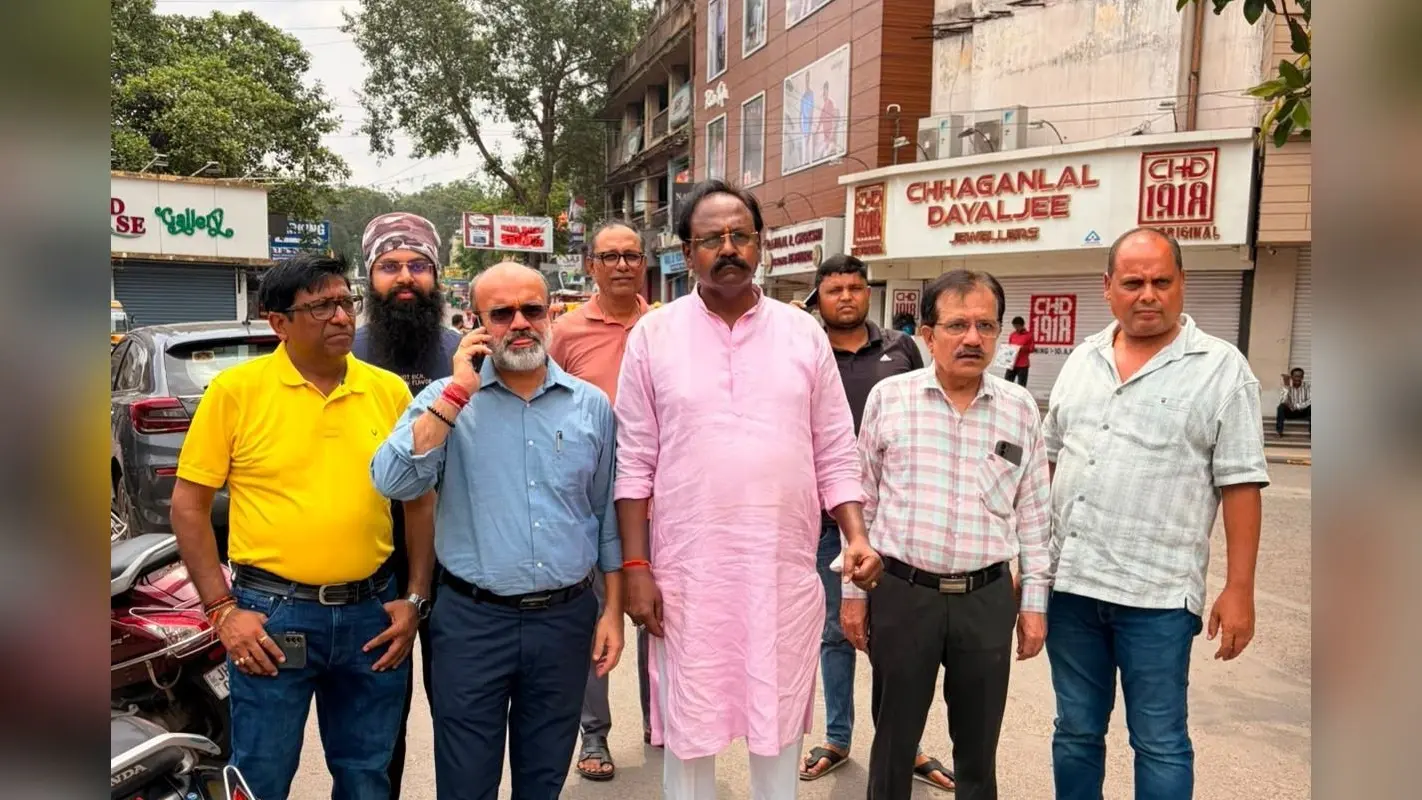 जमशेदपुर बंद को लेकर प्रशासन अलर्ट: 49 संवेदनशील स्थानों पर 630 लाठी बल, 73 मजिस्ट्रेट और 20 पुलिस अफसर तैनात