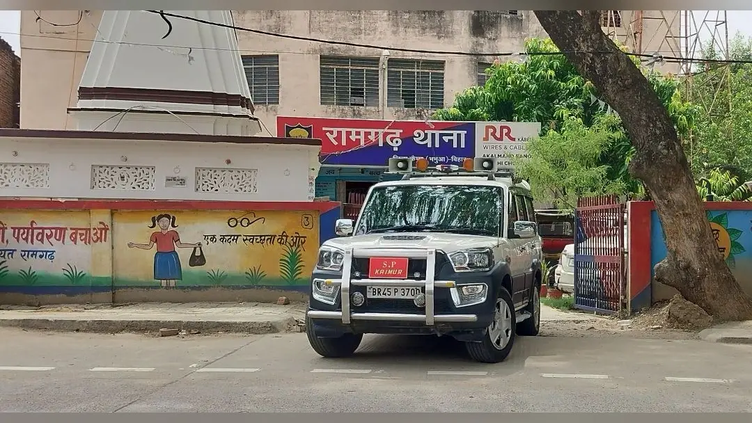 कैमूर में टेंपो चालक को बीच बाजार से जबरन उठाया, 2 घंटे बाद सामने आई पूरी सच्चाई