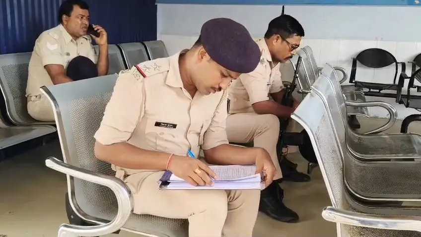कैमूर के मोहनिया में अनियंत्रित ऑटो पलटने से एक युवक की मौत, पांच गंभीर रूप से घायल