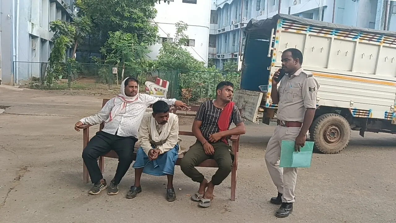 कैमूर में आपसी विवाद में पति ने पत्नी को गोली मारकर उतारा मौत के घाट, खुद को भी मारी गोली