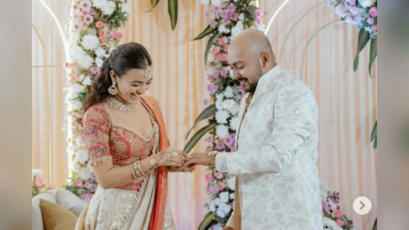 सगाई के 4 महीने बाद रिश्ते में दरार? पृथ्वी शॉ को मंगेतर आकृति अग्रवाल ने किया अनफॉलो
