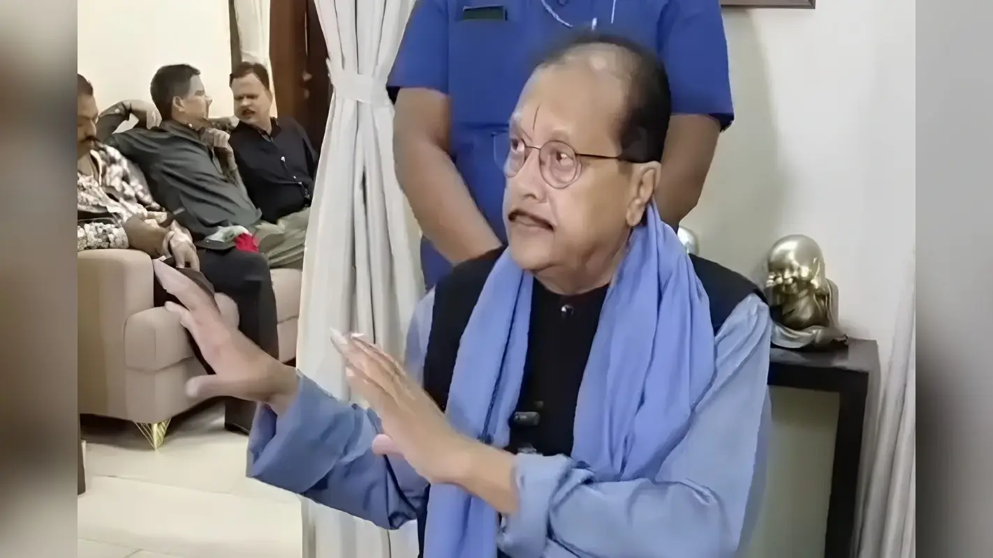 झारखंड के वित्त मंत्री ने आवास के बाहर से भी हटवाए गार्ड, दूर से निगरानी कर रहे सुरक्षाकर्मी