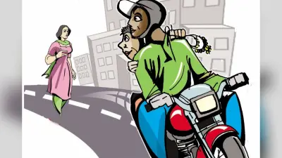 रोहतास NH-19 पर चलती बाइक से महिला का पर्स झपटा, नकद समेत ATM और दस्तावेज लेकर फरार
