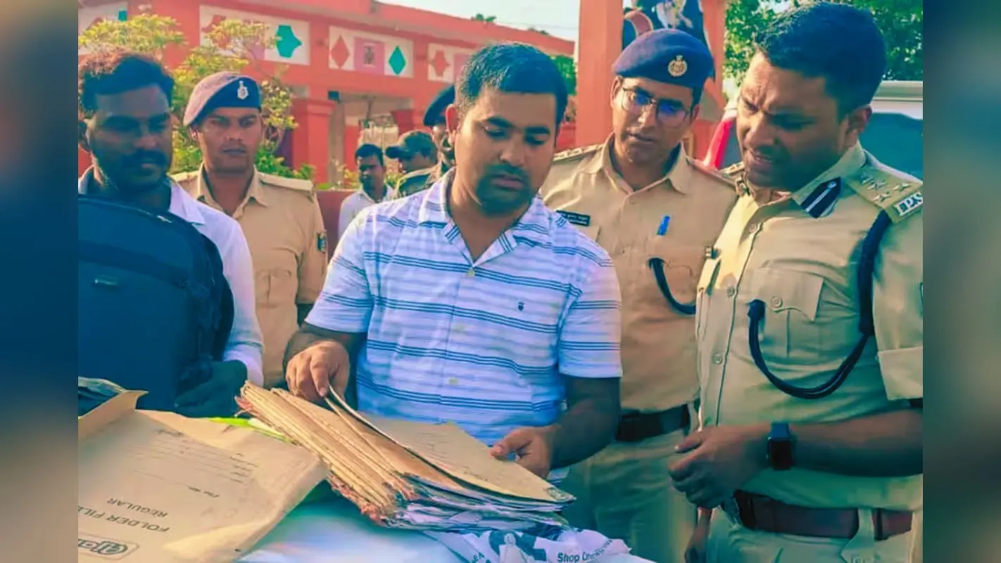 बिहार में DIG का एक्शन, 10 दारोगा सस्पेंड, जांच रिपोर्ट से मचा बवाल