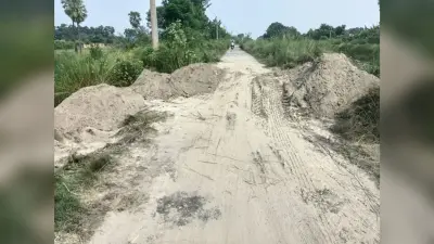 सारण में टूटा गंडक नहर का बांध 24 घंटे में दुरुस्त, तरैया में JCB से मरम्मत कर बहाल हुआ आवागमन