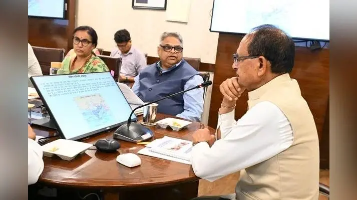 गोपालगंज: 20 अगस्त को बरौली में पीएम आवास लाभुकों से वर्चुअल संवाद करेंगे केंद्रीय मंत्री शिवराज सिंह