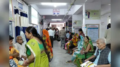 मौसम बदलते ही बढ़े सर्दी-खांसी और बुखार के मरीज, महाराजगंज अनुमंडल अस्पताल में बढ़ी भीड़