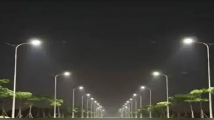 भागलपुर शहर के डार्क जोन होंगे रोशन: 5 करोड़ की लागत से लगेंगी 5,068 LED स्ट्रीट लाइटें; टेंडर फाइनल, दीपावली से पहले का लक्ष्य