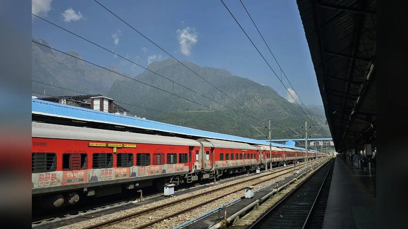 चांडिल में 6 से 12 जुलाई तक रोलिंग ब्लॉक के कारण ये ट्रेनें रद्द, यात्रा से पहले यहां देखें अपडेट