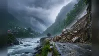 बारिश में इन जगहों पर घूमना बन सकता है जानलेवा, ट्रिप प्लान करने से पहले जरूर पढ़ें