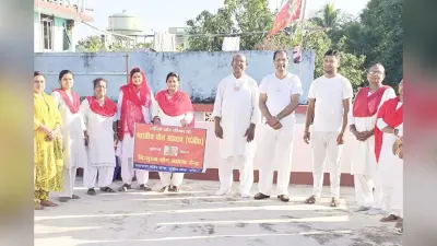 महामाया मंदिर में योग के विशेष दक्षता कक्षा का आयोजन: ग्वालियर के प्रो. एसके गुप्ता ने सिखाए गुर