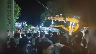 बौसी में काल बना बेकाबू हाईवा, 6 वर्षीय मासूम की मौत, मुआवजे की मांग पर बवाल, पथराव में एसडीपीओ समेत कई घायल