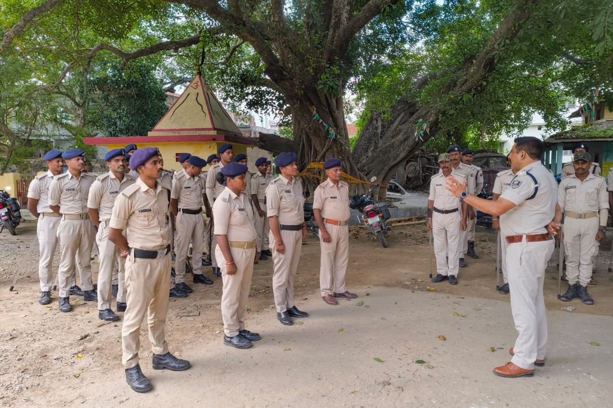 सीतामढ़ी में ट्रैफिक नियम तोड़ने वालों की खैर नहीं, एसपी के निर्देश पर सख्ती शुरू