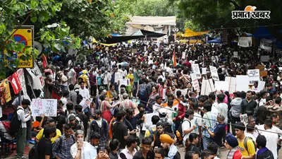 सभ्यता की नालियां और भाषा की गालियां