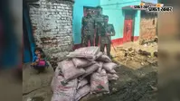 ओबरा पुलिस का शराब कारोबार पर बड़ा प्रहार, 60 लीटर महुआ शराब और 660 किलो गुड़ बरामद, एक गिरफ्तार