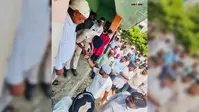 गोपालगंज: फुलवरिया में हथकड़ी पहने पिता के जनाजे में पहुंचा बेटा, भारी मन से दी अंतिम विदाई