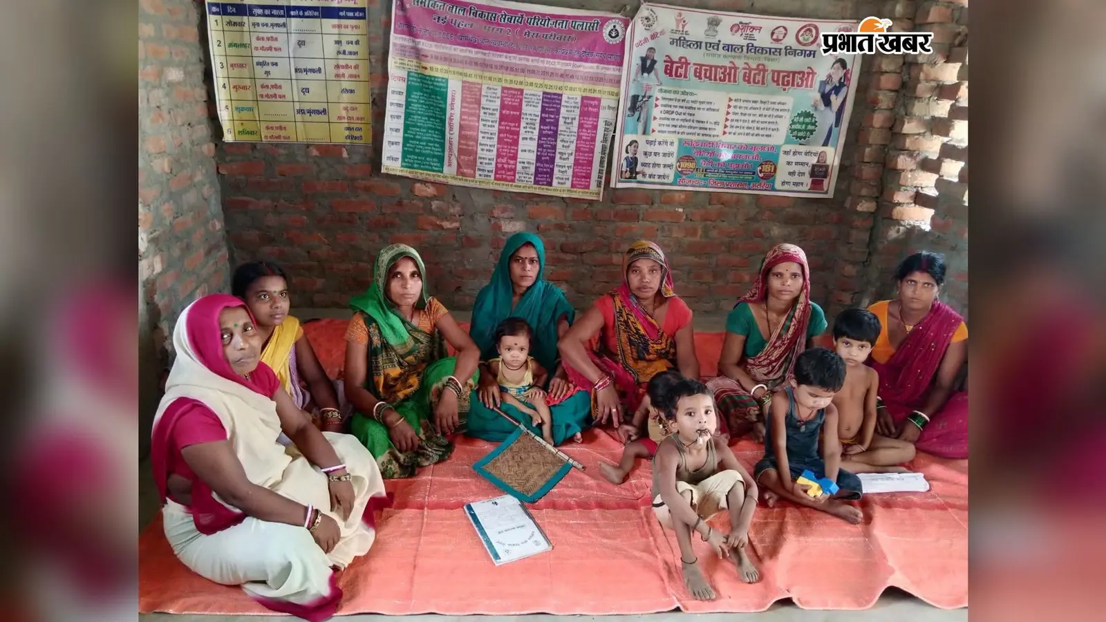माताओं को स्तनपान के महत्व एवं लाभों के जानकारी देते | Prabhat Khabar Network माताओं को स्तनपान के महत्व एवं लाभों के जानकारी देते | Prabhat Khabar Network