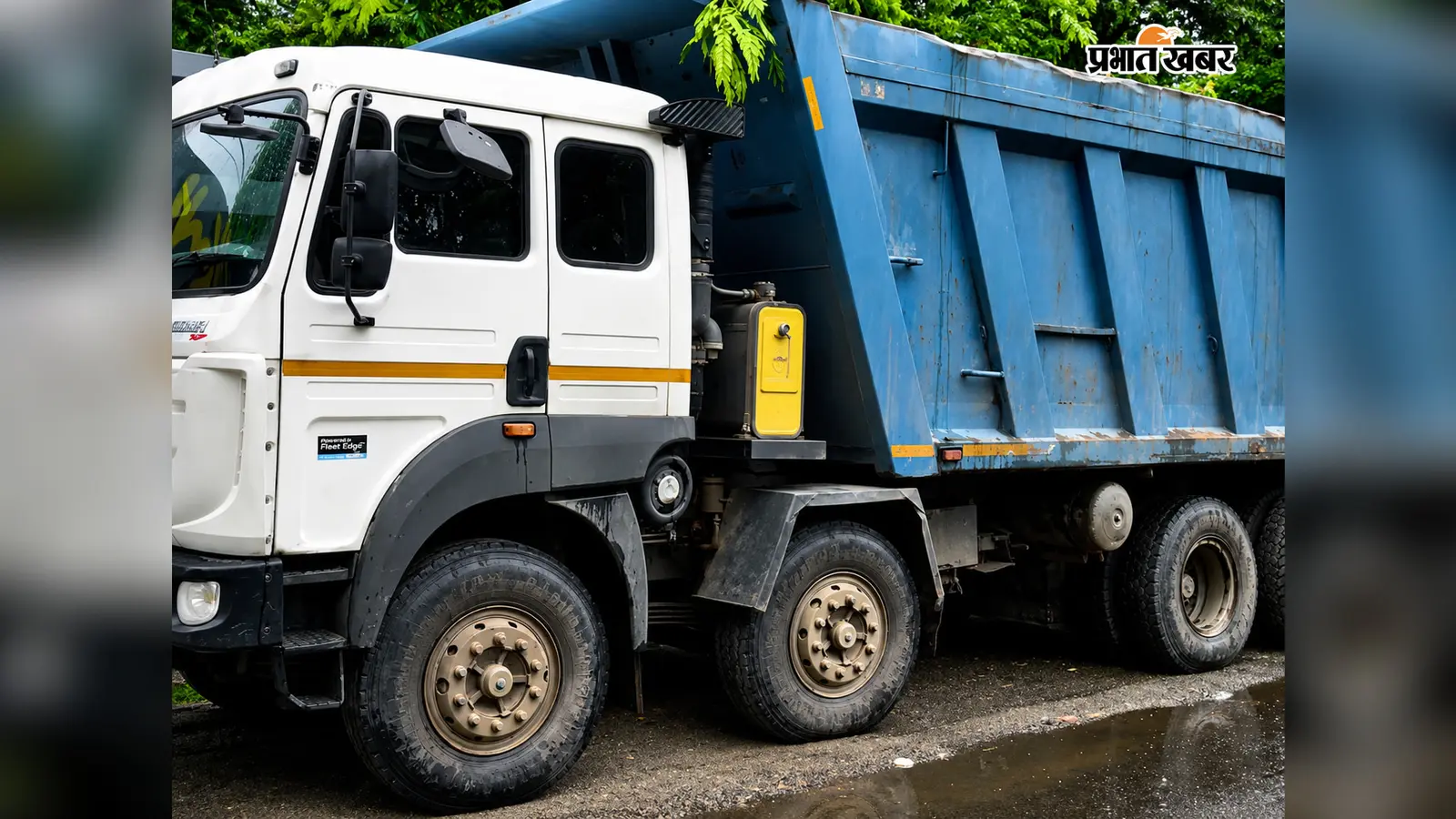 1 : जपत ट्रक 2: गिरफ्तार ड्राइवर | Prabhat Khabar Network 1 : जपत ट्रक 2: गिरफ्तार ड्राइवर | Prabhat Khabar Network