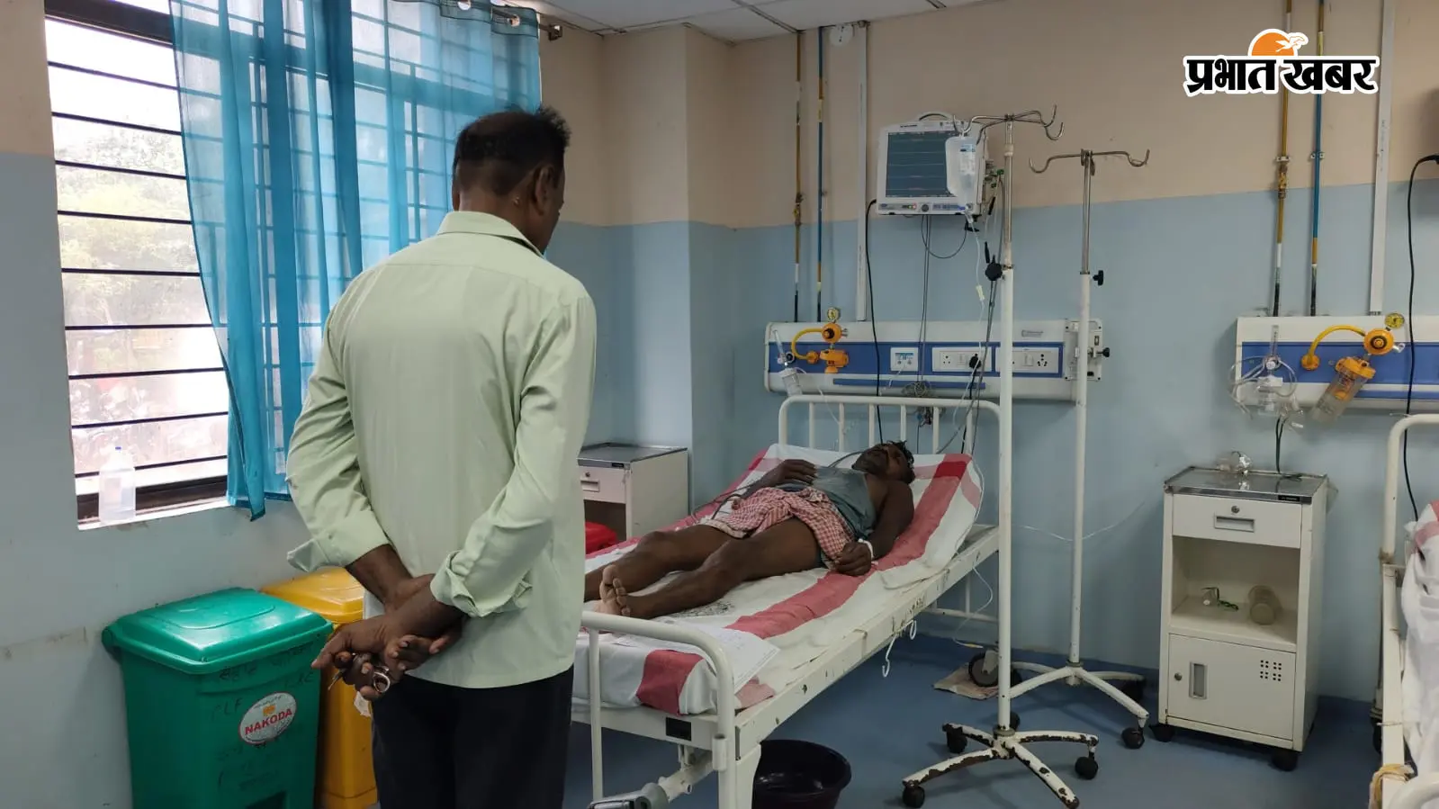 फोटो: मॉडल अस्पताल में ईलाज होते हुए. | Prabhat Khabar Network फोटो: मॉडल अस्पताल में ईलाज होते हुए. | Prabhat Khabar Network