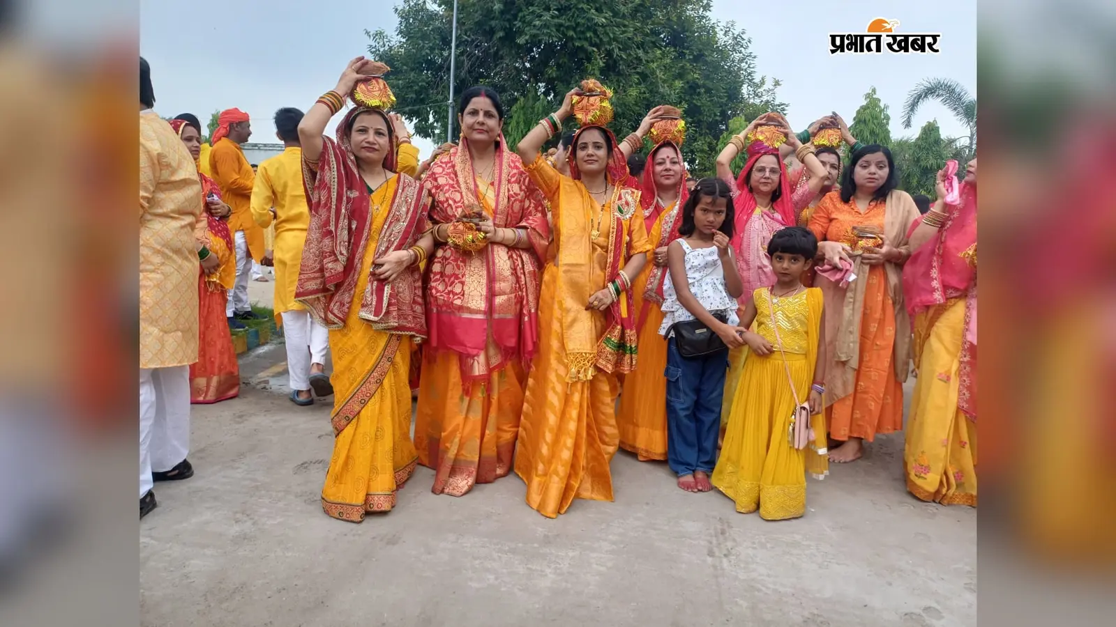 शिव मूर्ति जीर्णोद्वार को लेकर निकली भव्य कलशयात्रा. | Prabhat Khabar Network शिव मूर्ति जीर्णोद्वार को लेकर निकली भव्य कलशयात्रा. | Prabhat Khabar Network