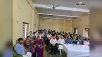 गोपालगंज: कमला राय महाविद्यालय में नशा मुक्ति अभियान, डीएम समीर सौरव बोले- नशा छोड़ें, पढ़ाई और खेल पर दें ध्यान