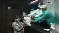 प्रधानमंत्री टीबी मुक्त भारत अभियान: बगहा में एक दर्जन टीबी मरीजों को बांटी गई पौष्टिक आहार किट