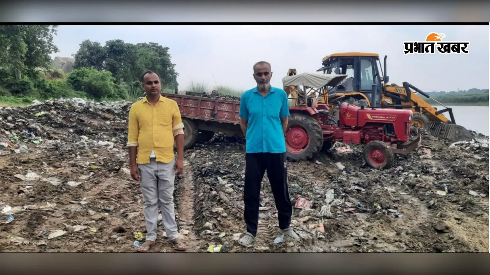 नगर पंचायत द्वारा फैलाए गए कचरे का उठाव शुरू | Prabhat Khabar Network नगर पंचायत द्वारा फैलाए गए कचरे का उठाव शुरू | Prabhat Khabar Network