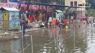 पहली सोमवारी से पहले सौरा नदी घाट की बदहाल तस्वीर, श्रद्धालुओं ने उठाए सफाई और सुरक्षा पर सवाल