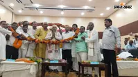 गया में ग्रामीण चिकित्सकों का महासम्मेलन, कानूनी मान्यता और पंजीकरण की मांग तेज, विधानसभा अध्यक्ष डॉ. प्रेम कुमार भी रहें मौजूद