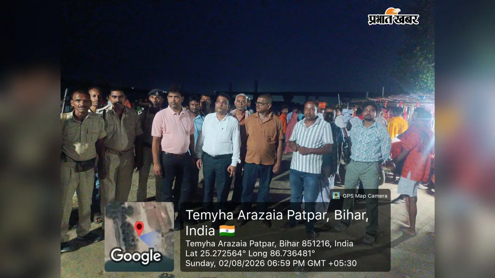 अगुवानी में मौजूद प्रशासनिक अधिकारी, जल भरते कांवरिया | Prabhat Khabar Network अगुवानी में मौजूद प्रशासनिक अधिकारी, जल भरते कांवरिया | Prabhat Khabar Network