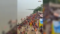 सावन की पहली सोमवारी पर बाबा बटेश्वरनाथ धाम में उमड़ा जनसैलाब, दोपहर तक 50 हजार से अधिक श्रद्धालुओं ने किया जलाभिषेक