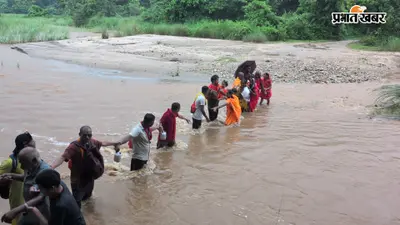 नेपाल से लौट रहे श्रद्धालु नदी में फंसे, सहोदरा के युवाओं ने दिखाई बहादुरी