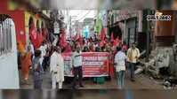 डुमरांव नगर परिषद में हड़ताली निगमकर्मी बोले-पहली सोमवारी पर सफाई न होने का दुख है, लेकिन इसके लिए सरकार जिम्मेदार