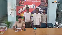 मोहनिया में दो पक्षों में मारपीट, दो महिलाओं समेत पांच घायल, तीन गिरफ्तार