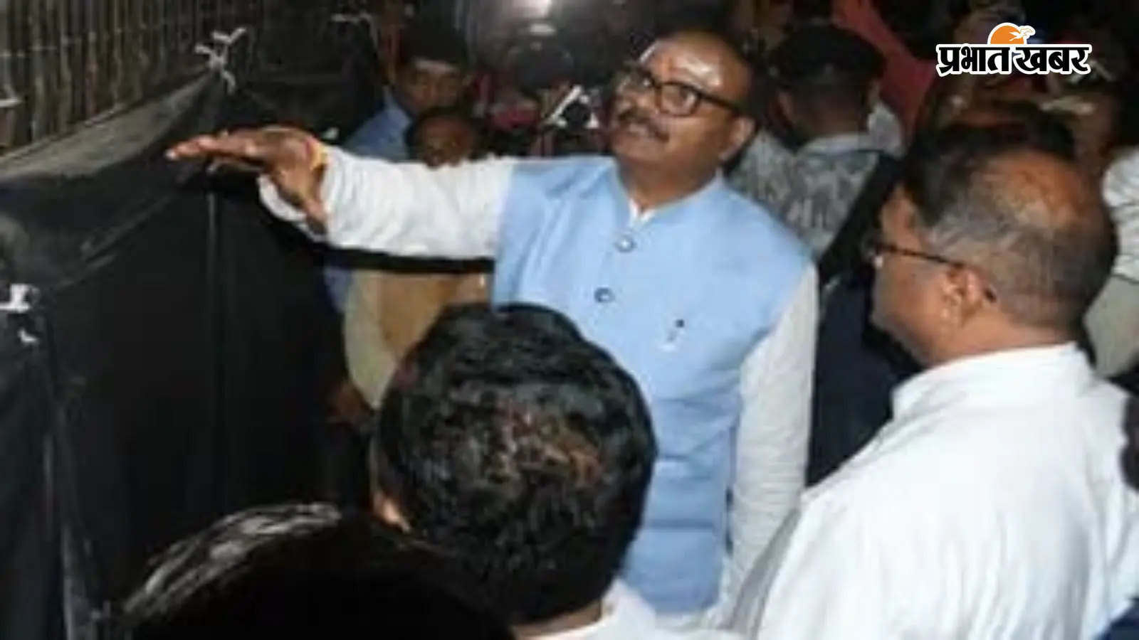 उप-मुख्यमंत्री ब्रजेश पाठक के निरीक्षण में एसआरएन अस्पताल उप-मुख्यमंत्री ब्रजेश पाठक के निरीक्षण में एसआरएन अस्पताल