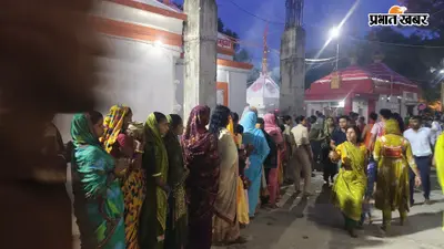 पहली सोमवारी पर बाबा खगेश्वरनाथ मंदिर में उमड़ा आस्था का सैलाब, 10 हजार से अधिक श्रद्धालुओं ने किया जलाभिषेक